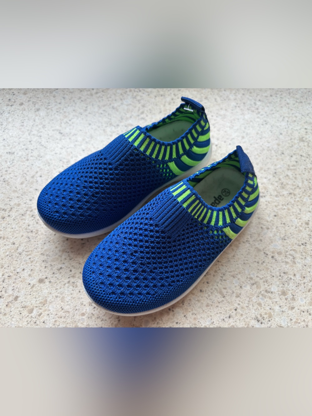 Kids Slip-On Knit Sneaker Shoes in Blue & Lime Green - Size 24 BRAND NEW